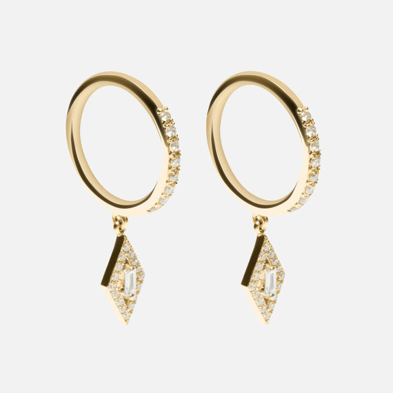 Délicatesse Hoop Earrings