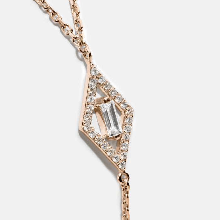 Pendentif long Délicatesse